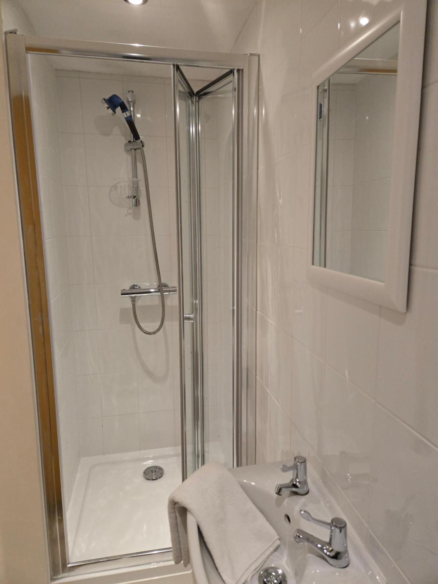The Cosy Pod Studio - Short Stay In Salford Salford (Greater Manchester) Exterior foto